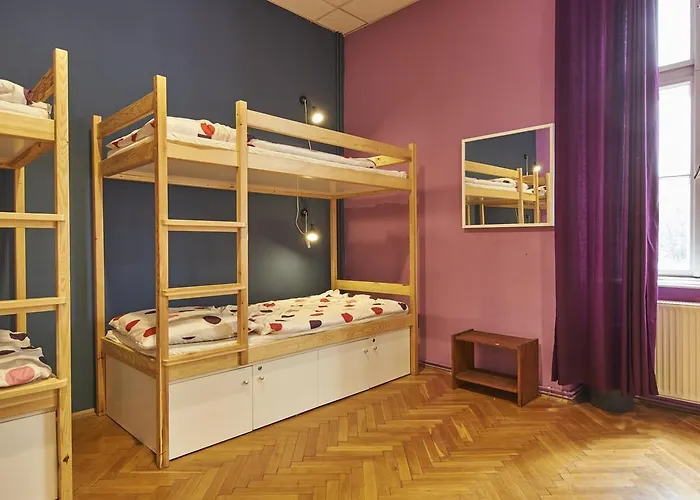 B3 Апартаменты *